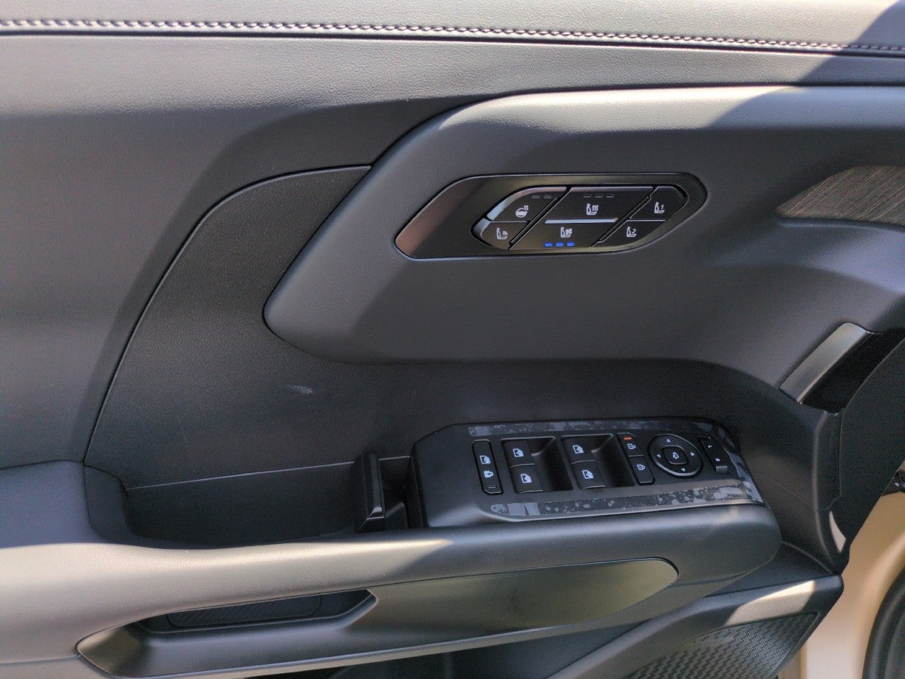 2027 Kia Telluride Hybrid X-Line SX-Prestige