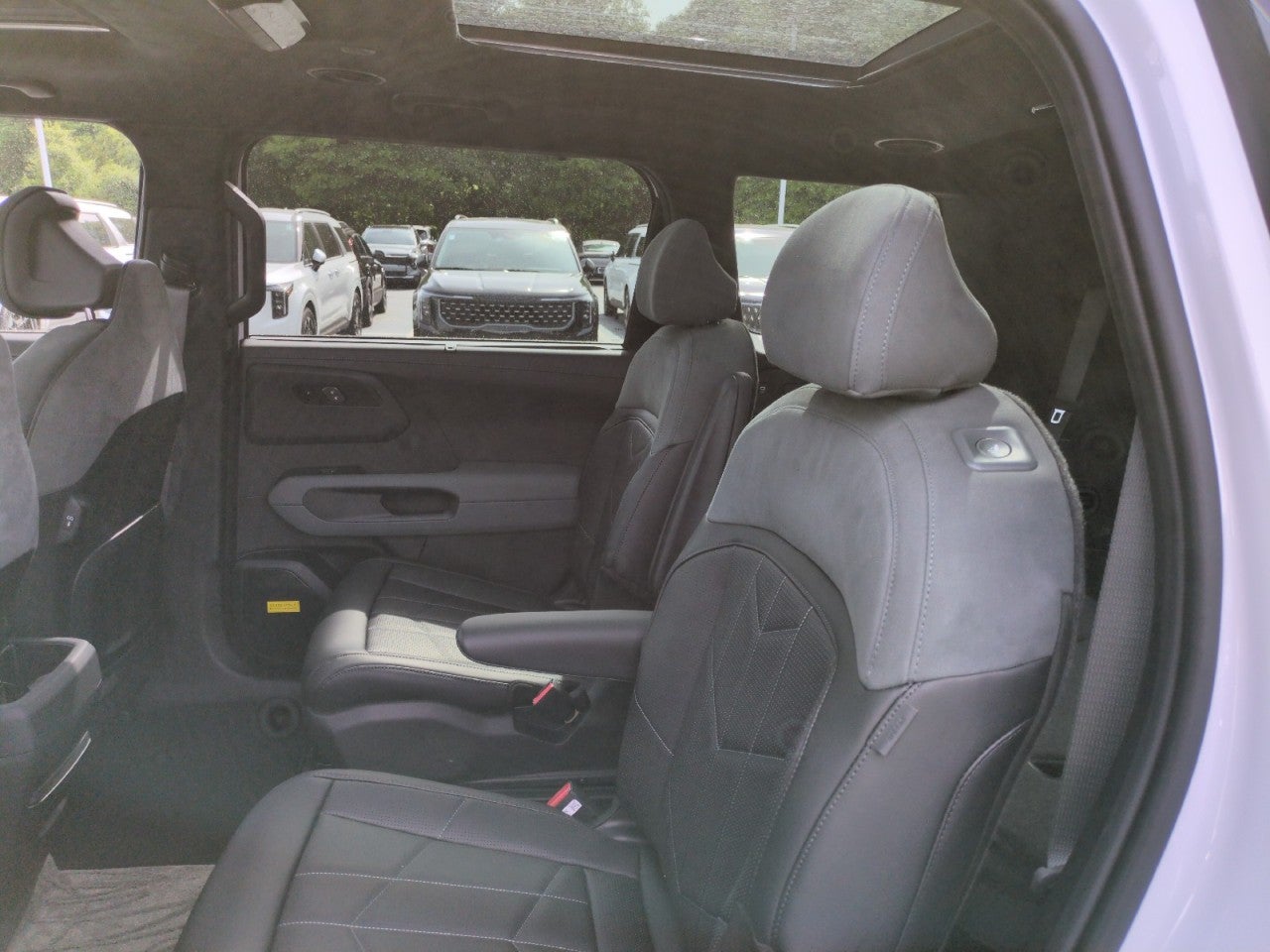 2027 Kia Telluride Hybrid X-Line SX-Prestige
