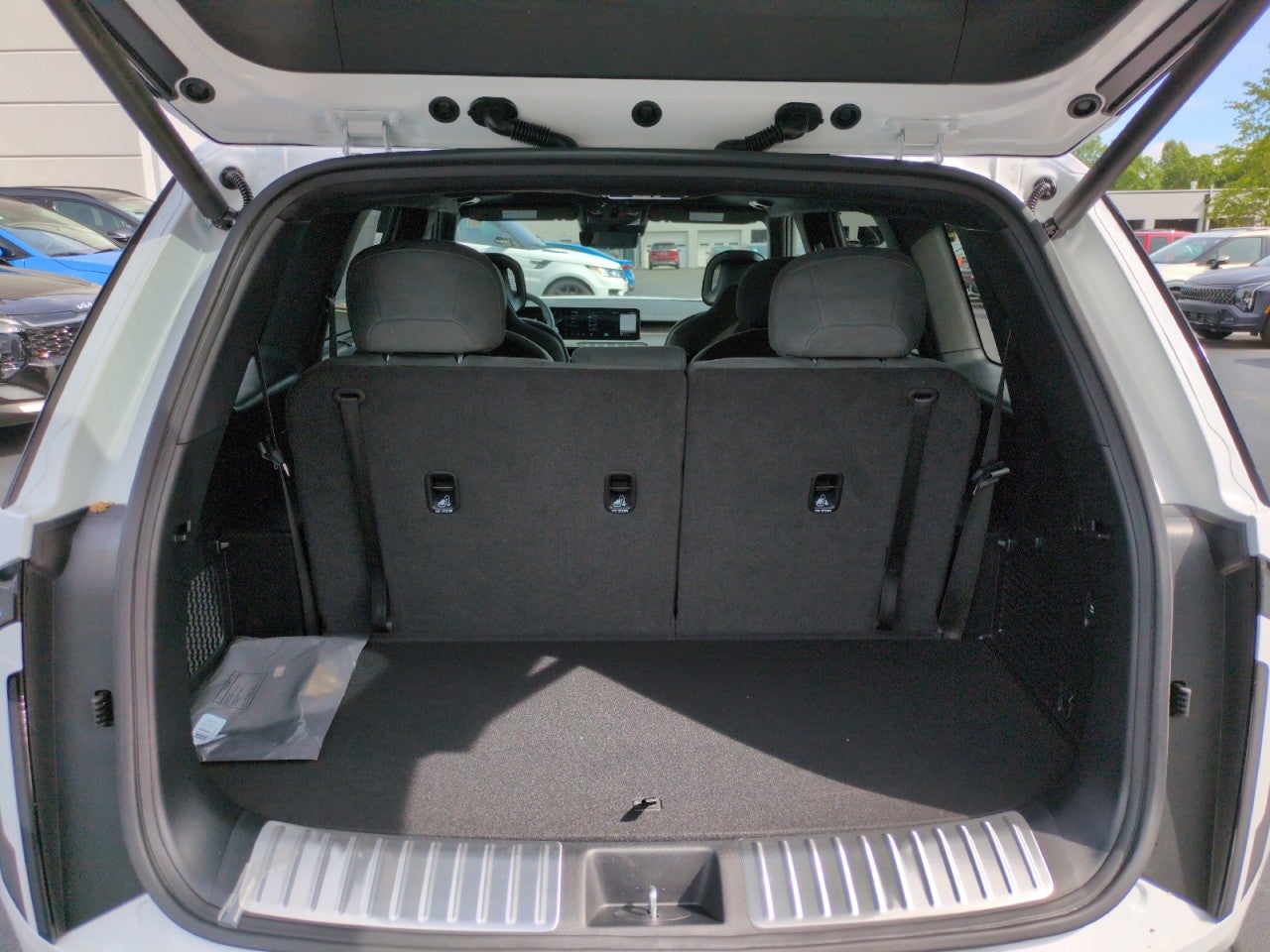 2027 Kia Telluride Hybrid X-Line SX-Prestige