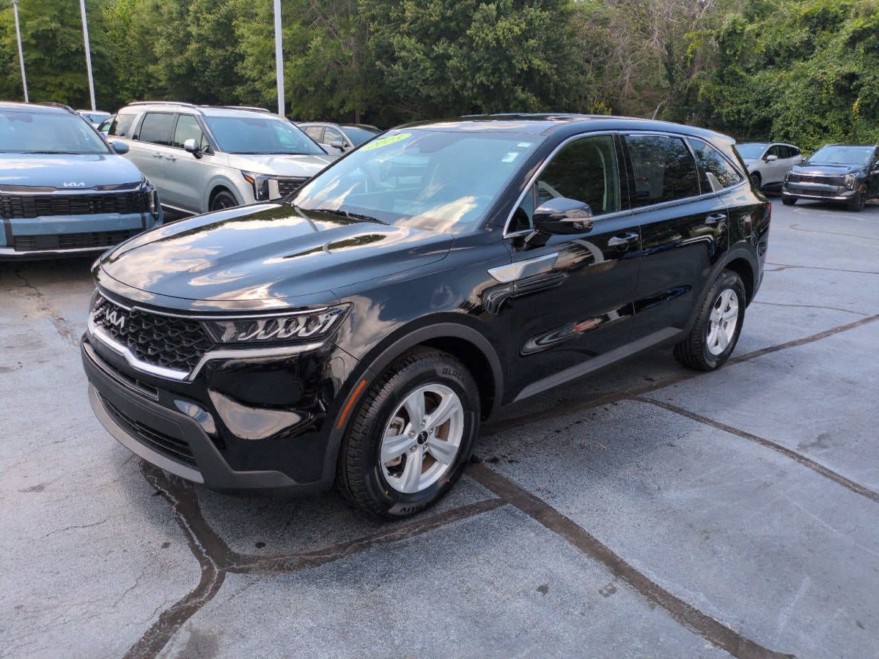 2023 Kia Sorento LX