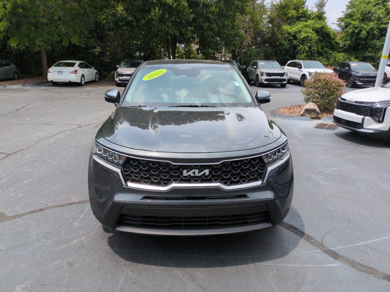 2023 Kia Sorento LX