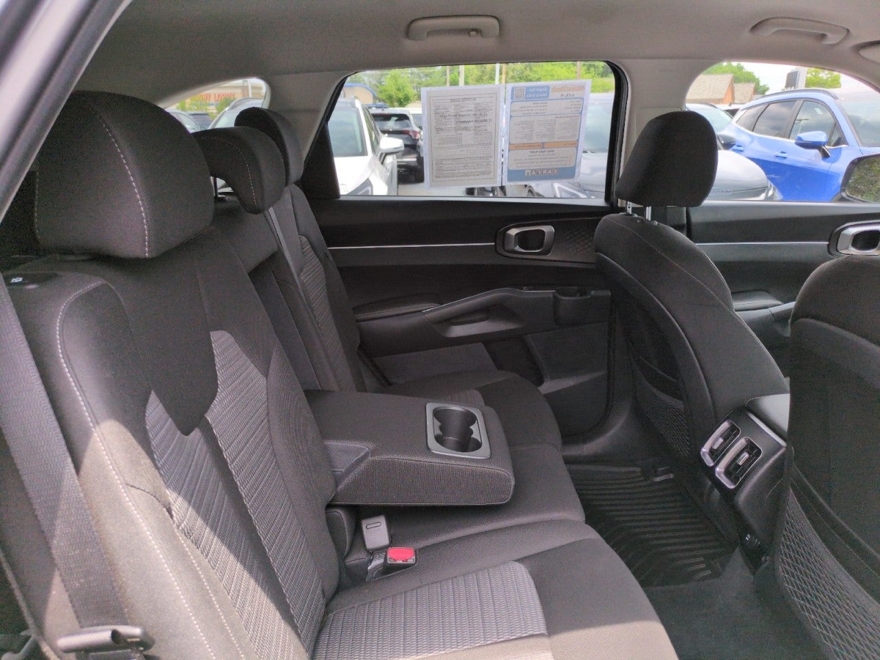 2023 Kia Sorento LX