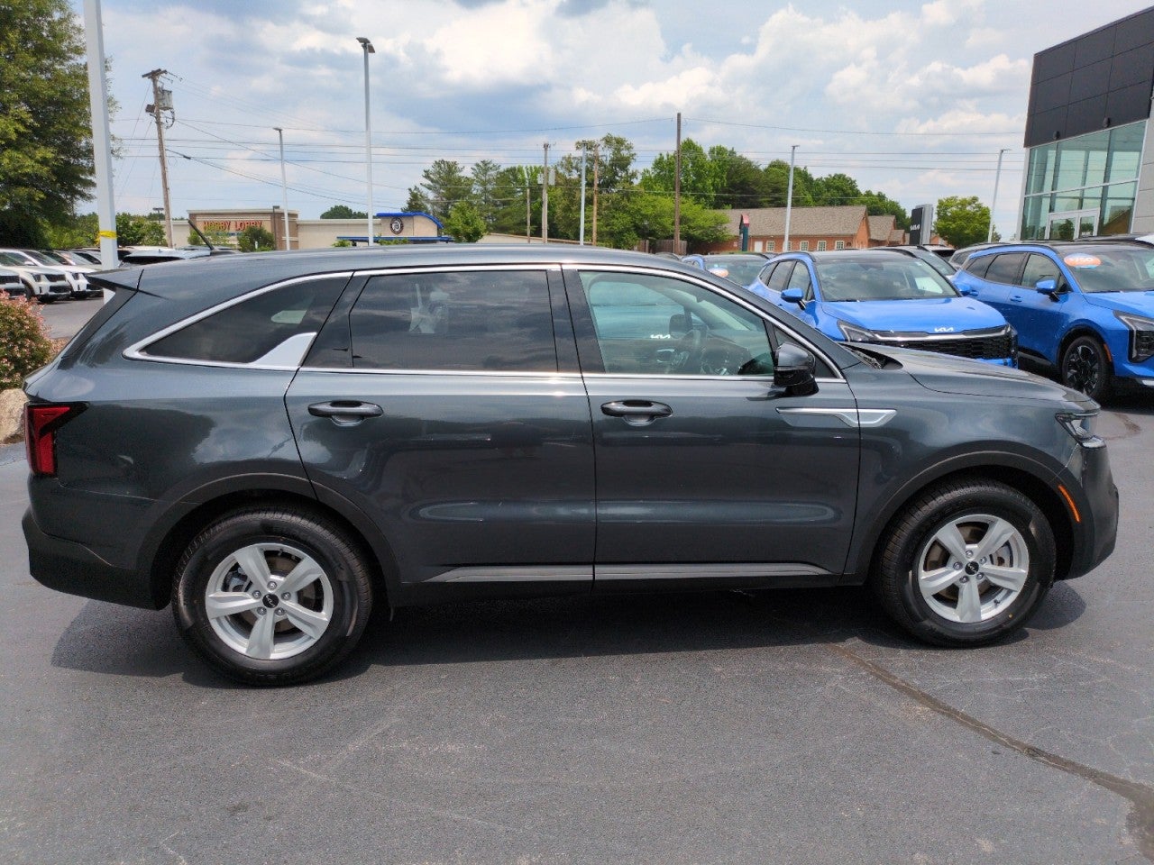 2023 Kia Sorento LX