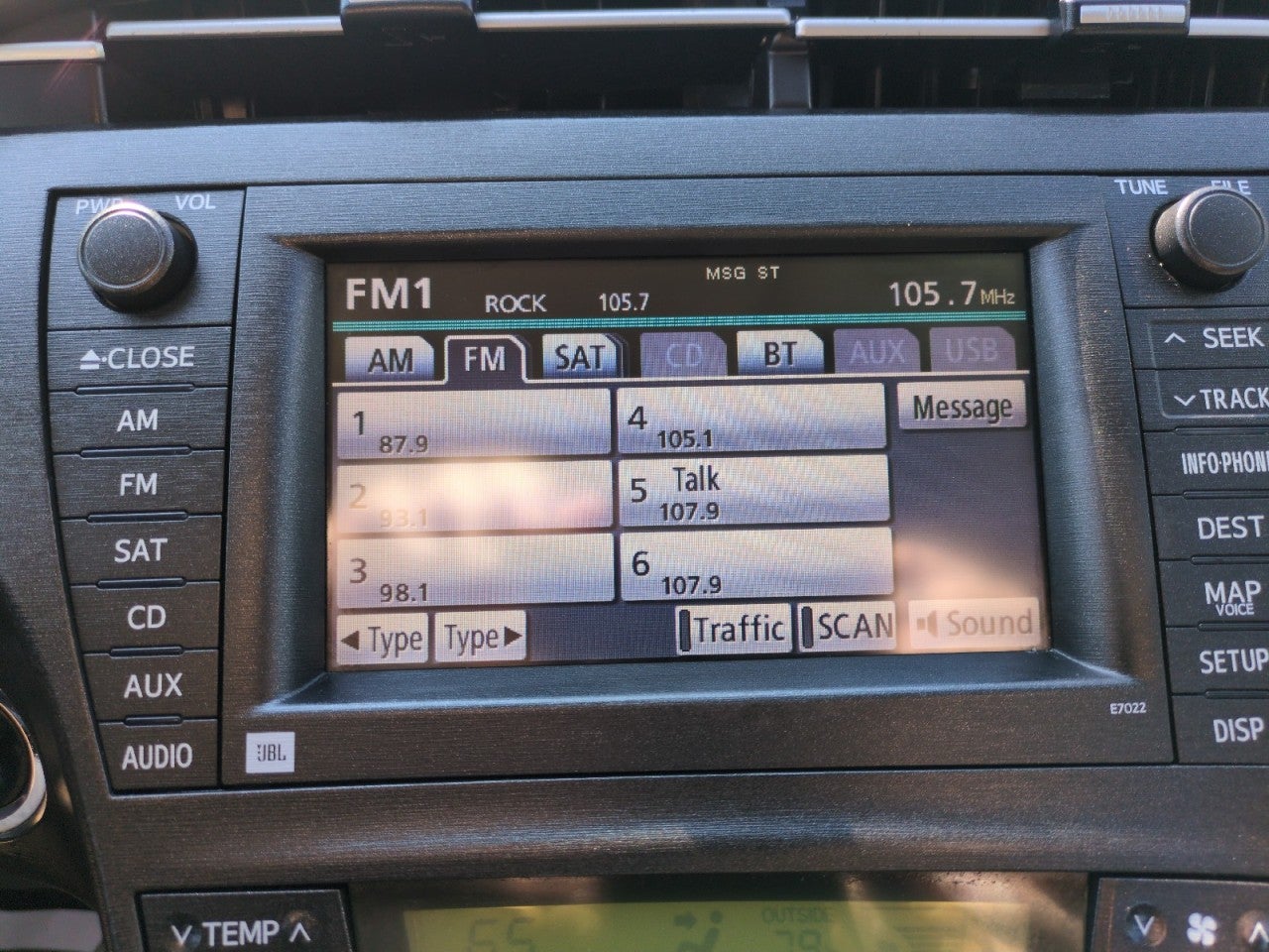 2011 Toyota Prius I