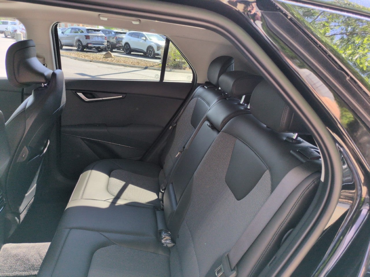 2026 Kia Niro EX
