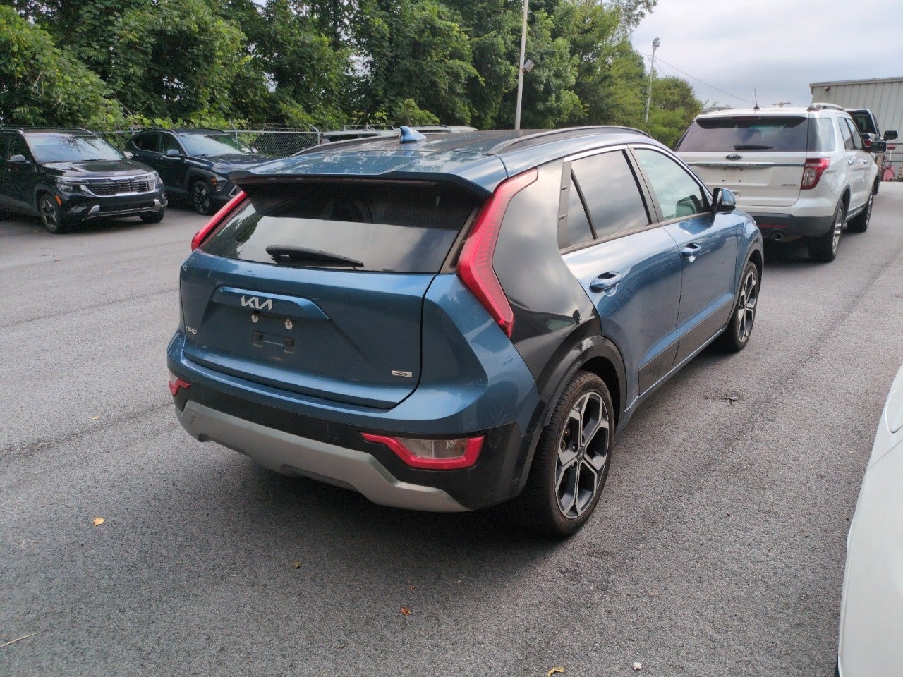 2023 Kia Niro EX