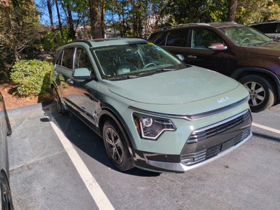 2025 Kia Niro SX