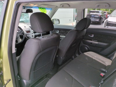 2013 Kia Soul +