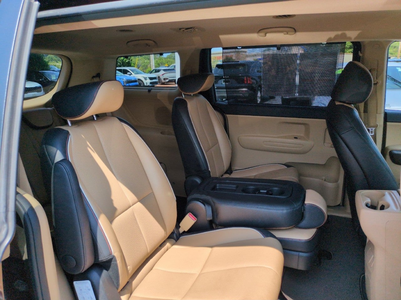 2017 Kia Sedona LX