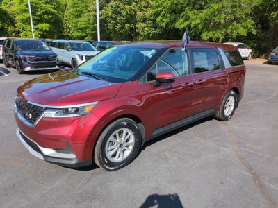 2023 Kia Carnival LX