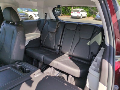 2023 Kia Carnival LX