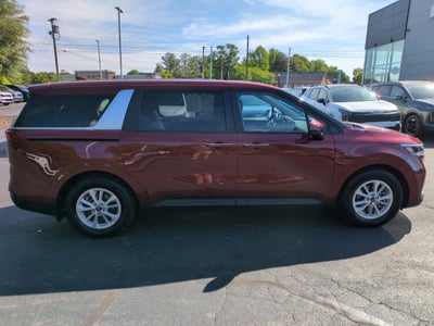 2023 Kia Carnival LX