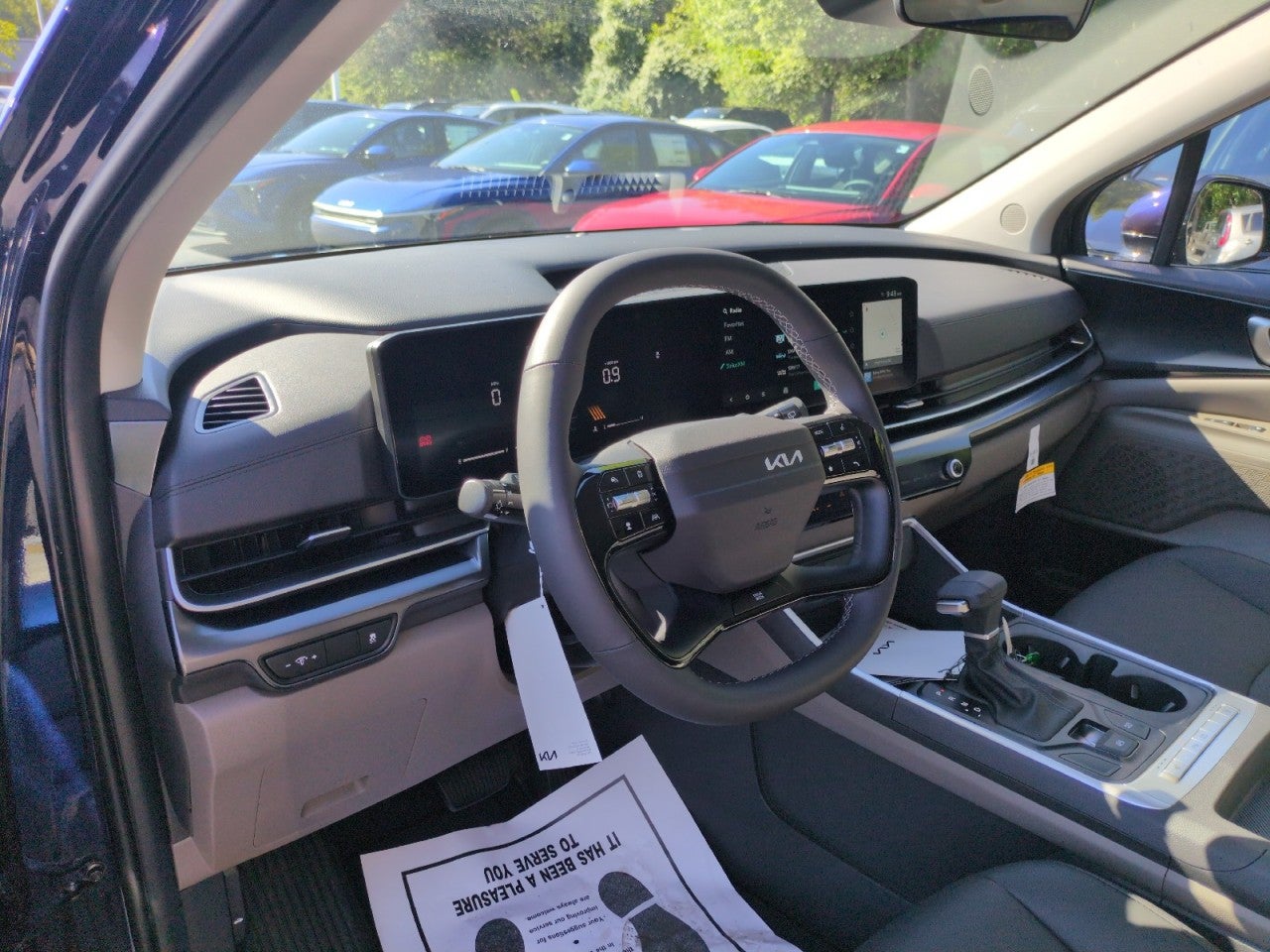 2027 Kia Carnival LXS