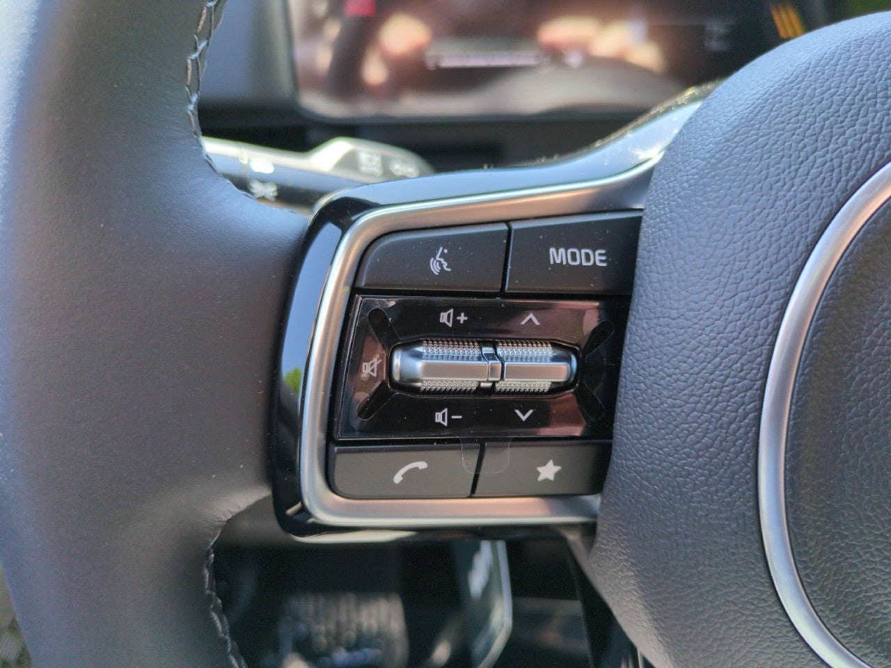2026 Kia Carnival LX