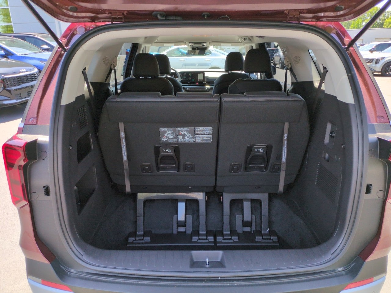 2026 Kia Carnival LX