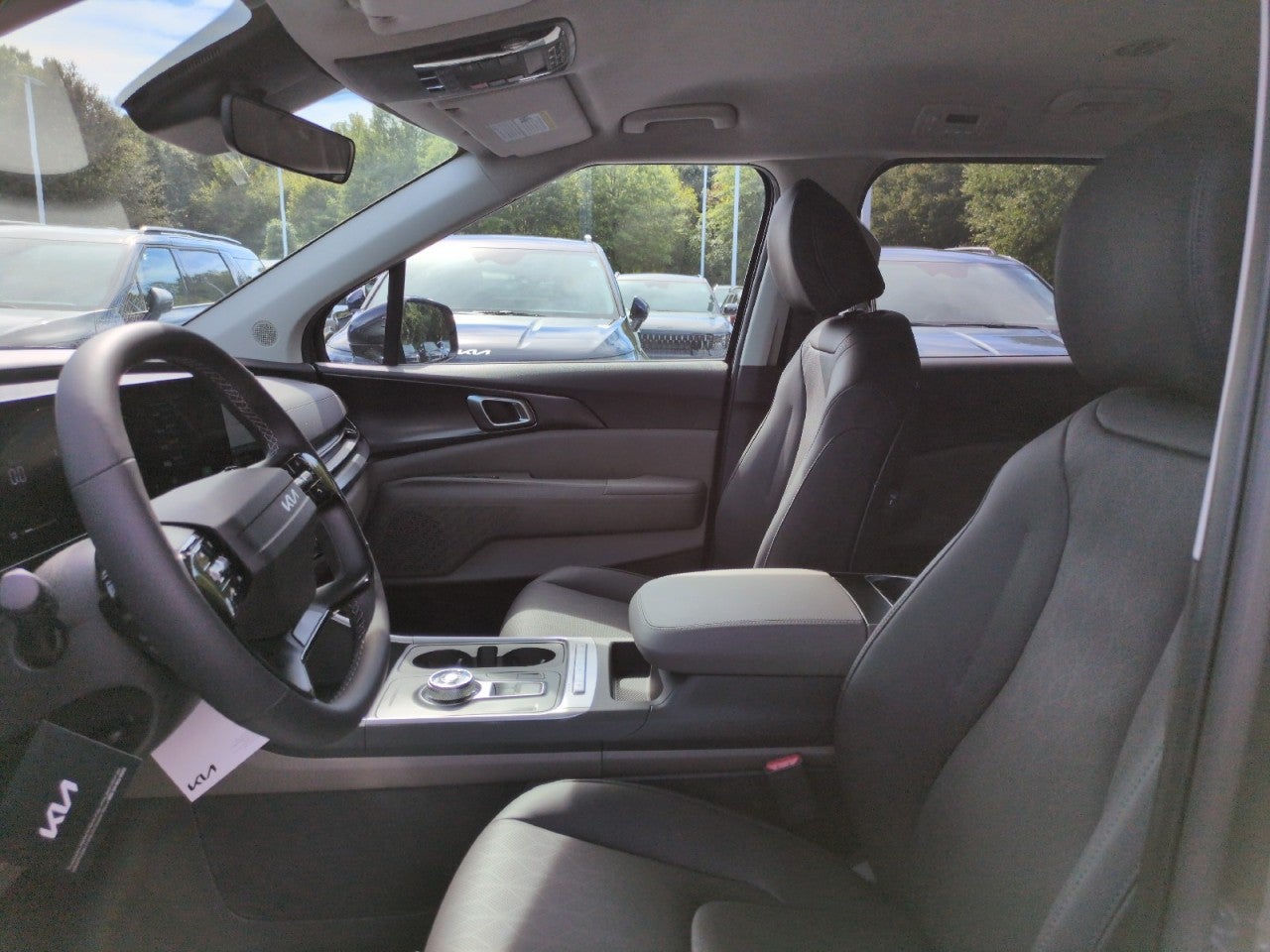 2027 Kia Carnival Hybrid LXS