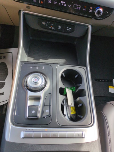 2027 Kia Carnival Hybrid LXS