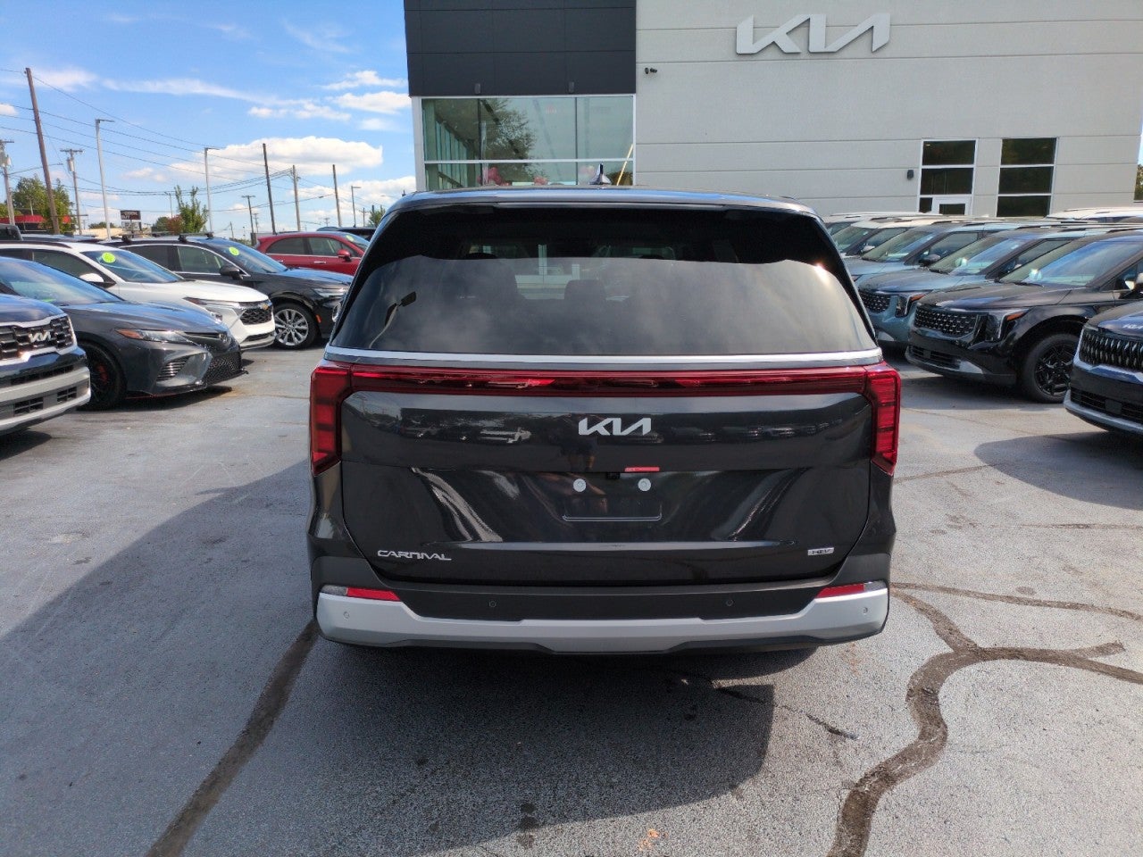 2027 Kia Carnival Hybrid LXS