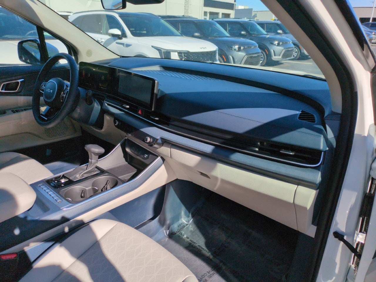 2026 Kia Carnival EX