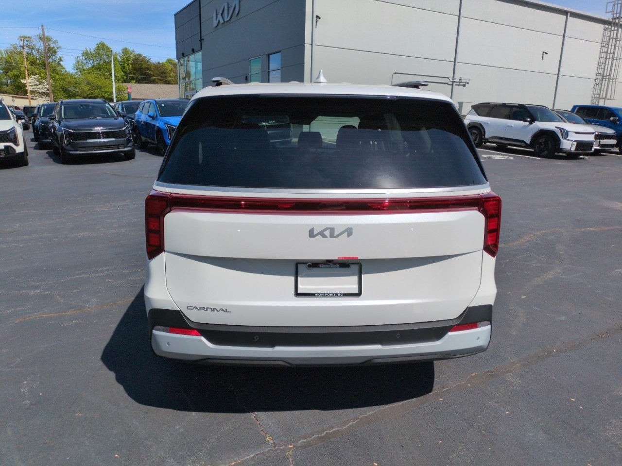 2026 Kia Carnival EX