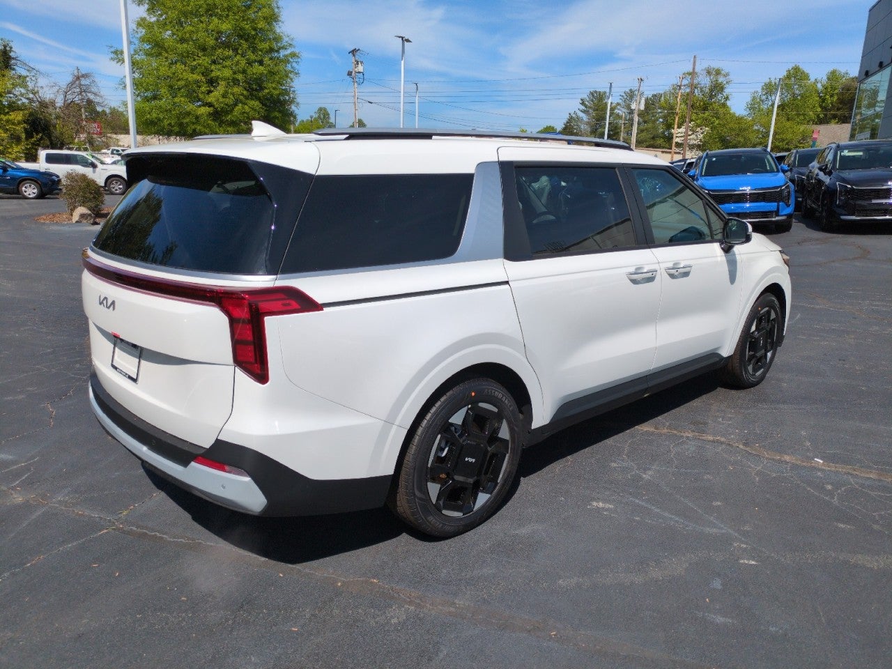 2026 Kia Carnival EX