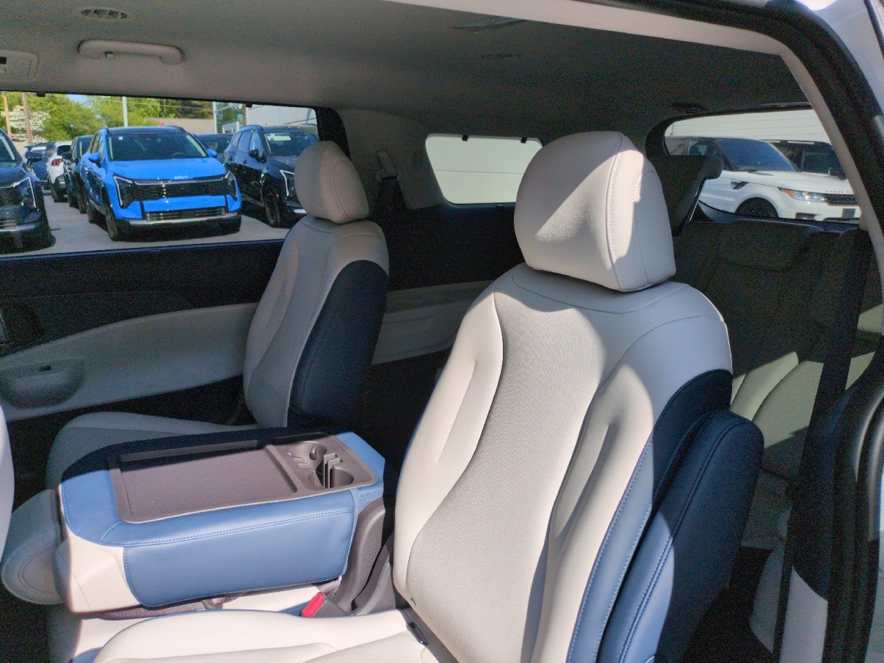 2026 Kia Carnival EX