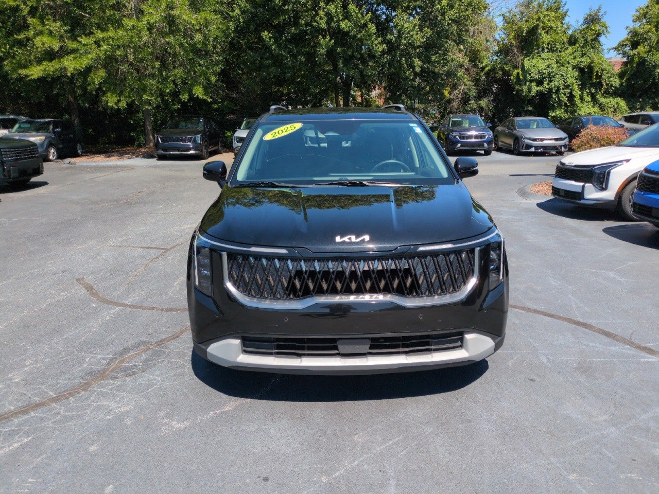 2025 Kia Carnival EX