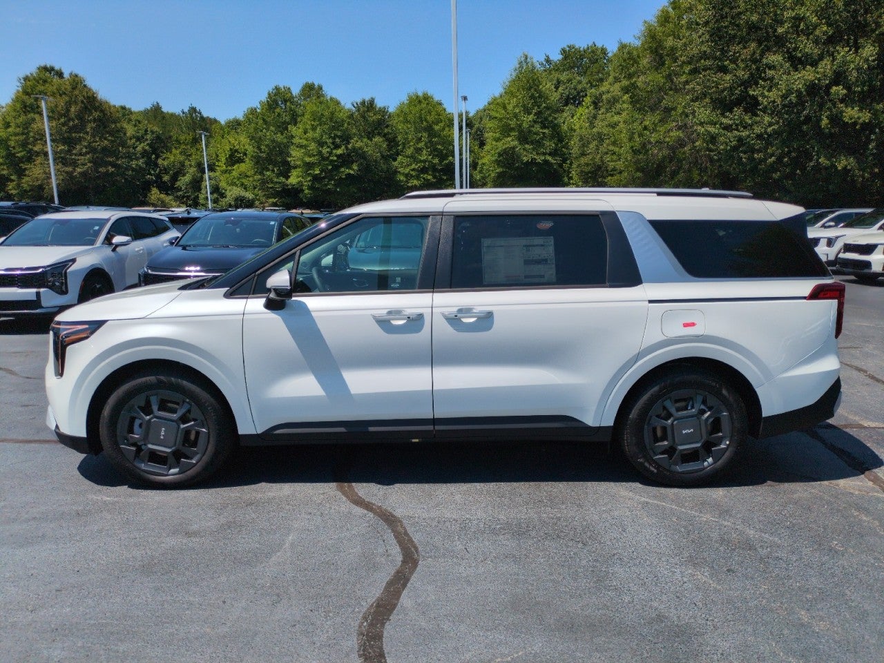 2026 Kia Carnival Hybrid EX