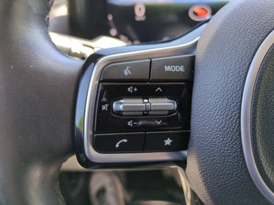 2022 Kia Carnival SX