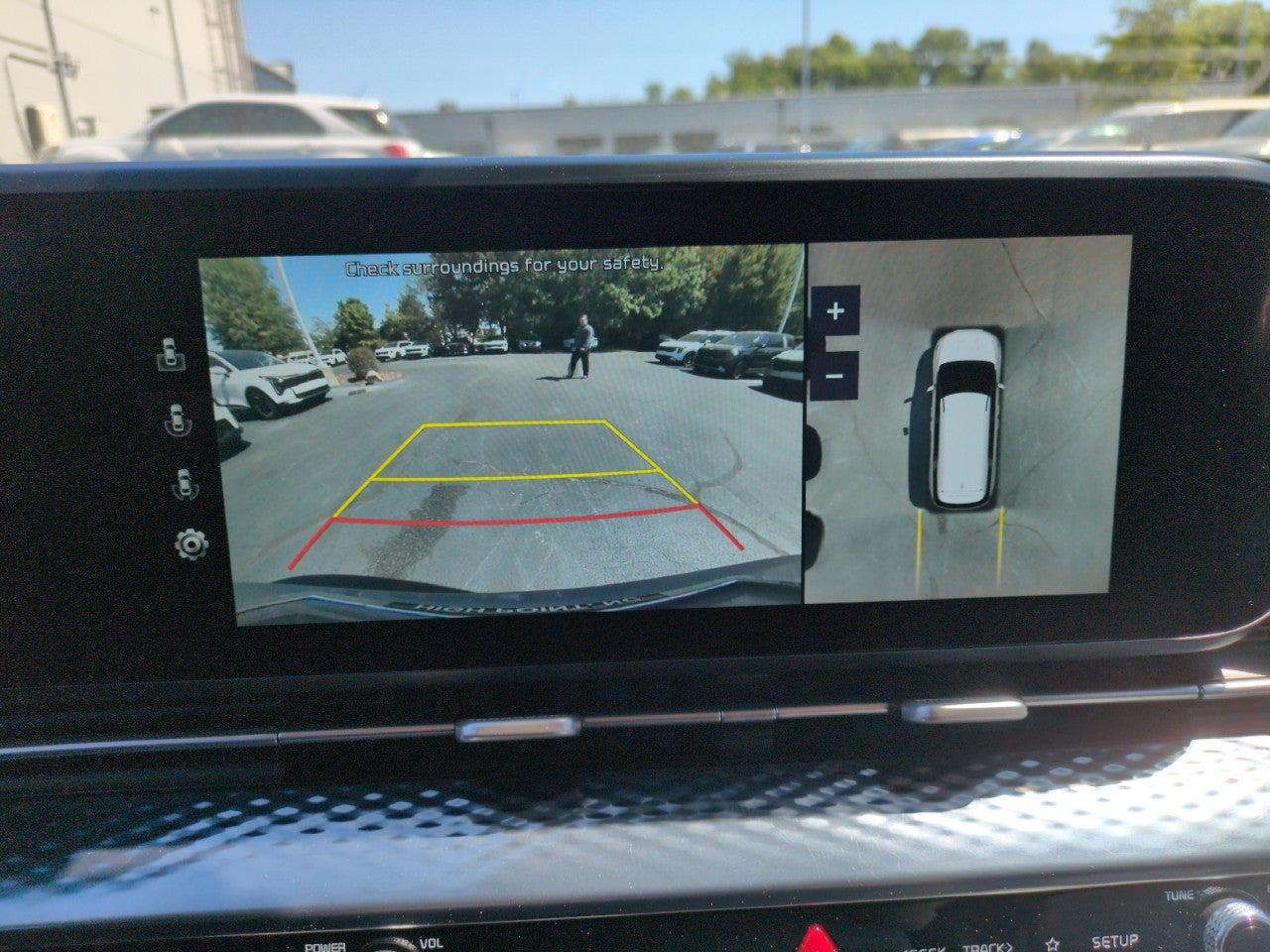 2022 Kia Carnival SX