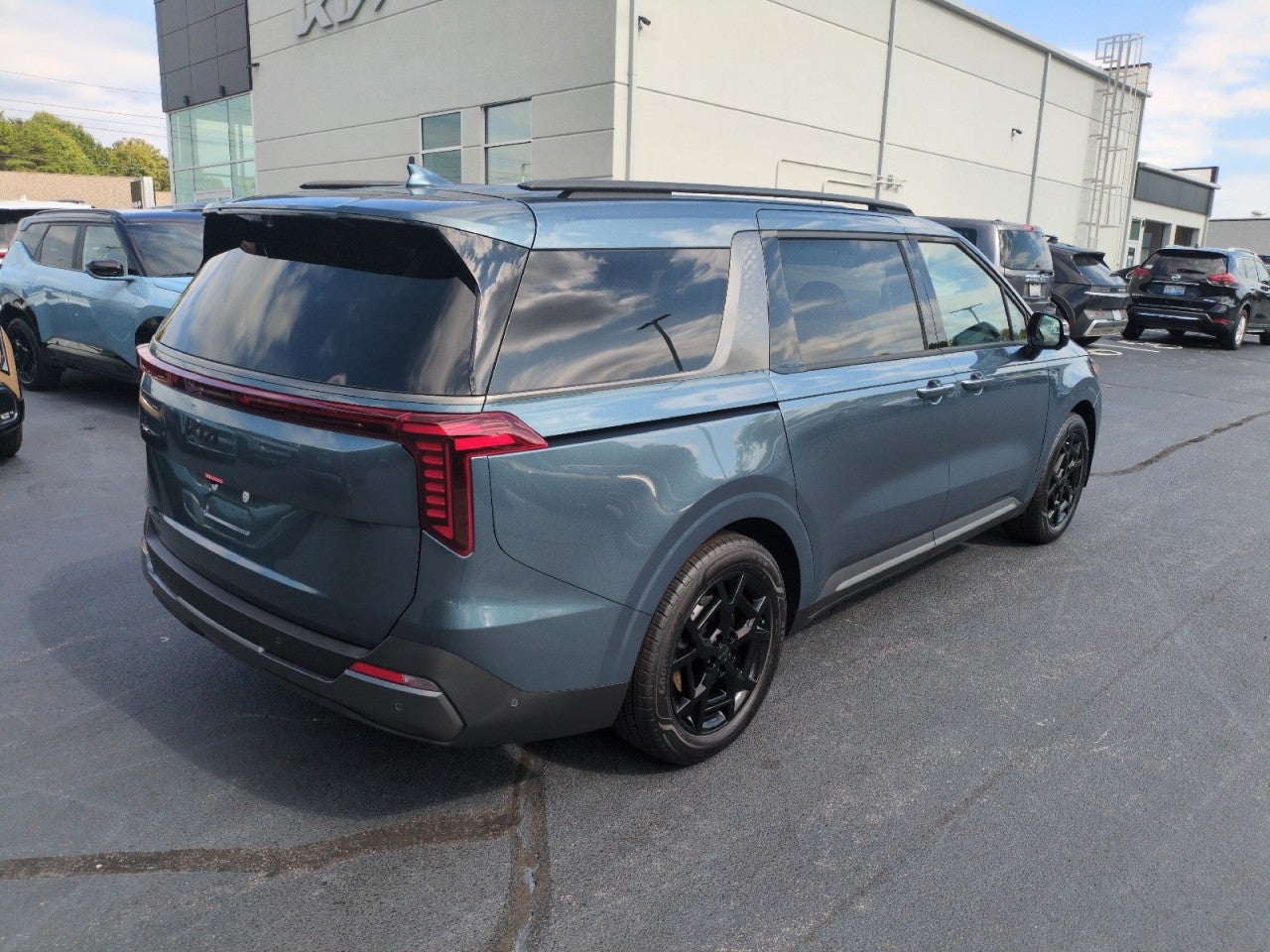 2027 Kia Carnival SX Prestige