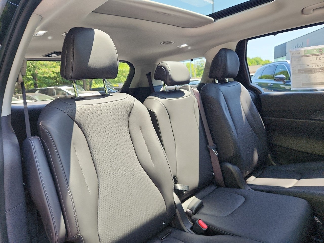 2026 Kia Carnival SX