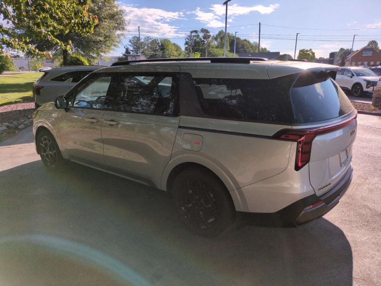 2026 Kia Carnival SX