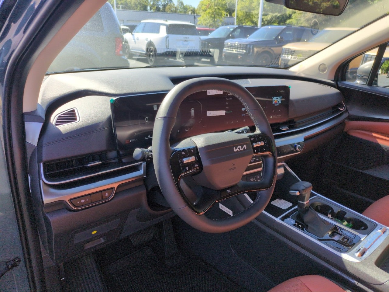 2027 Kia Carnival SX