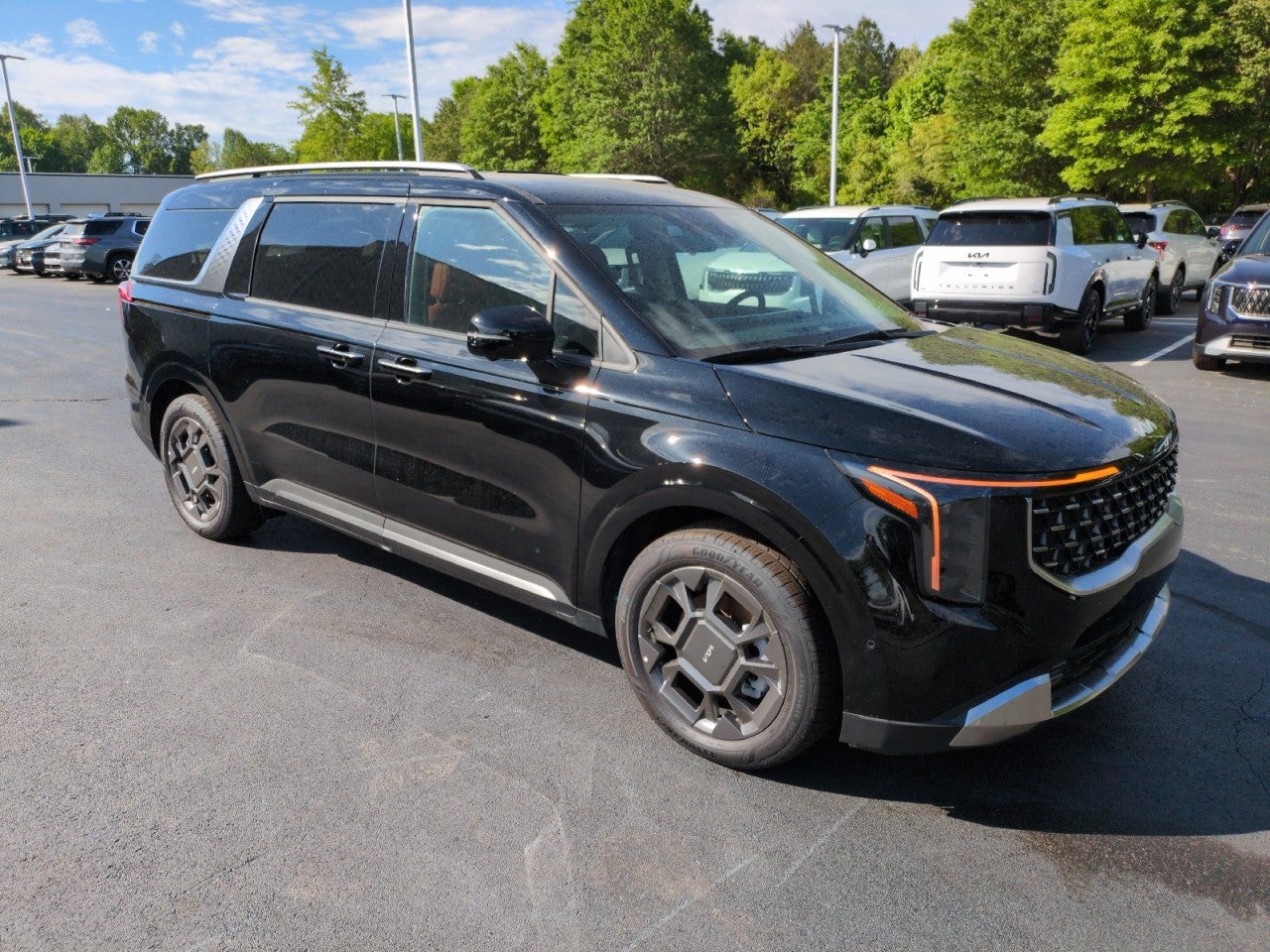 2026 Kia Carnival Hybrid SX