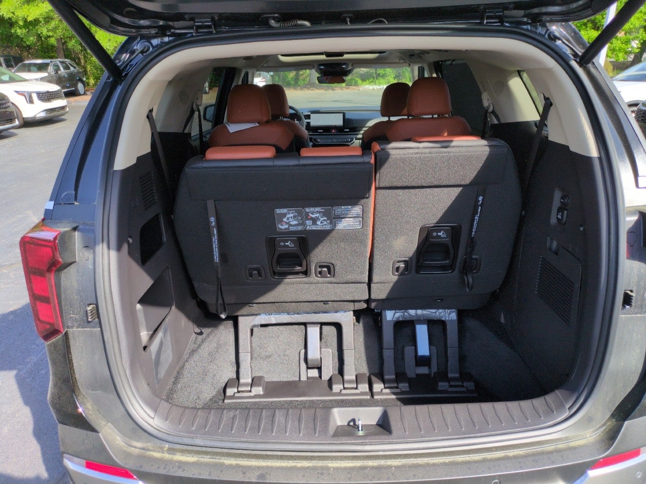 2026 Kia Carnival Hybrid SX