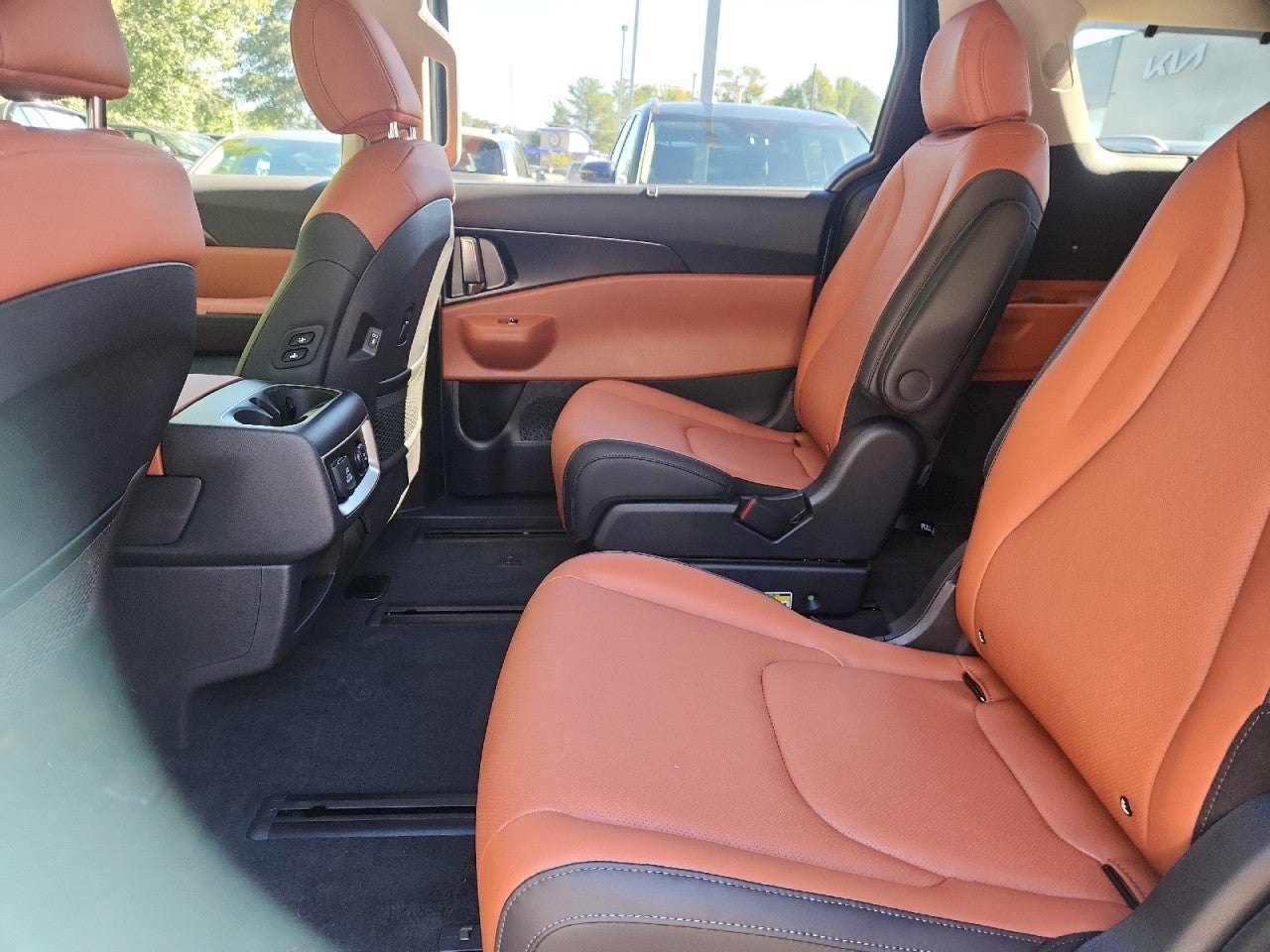 2027 Kia Carnival Hybrid SX