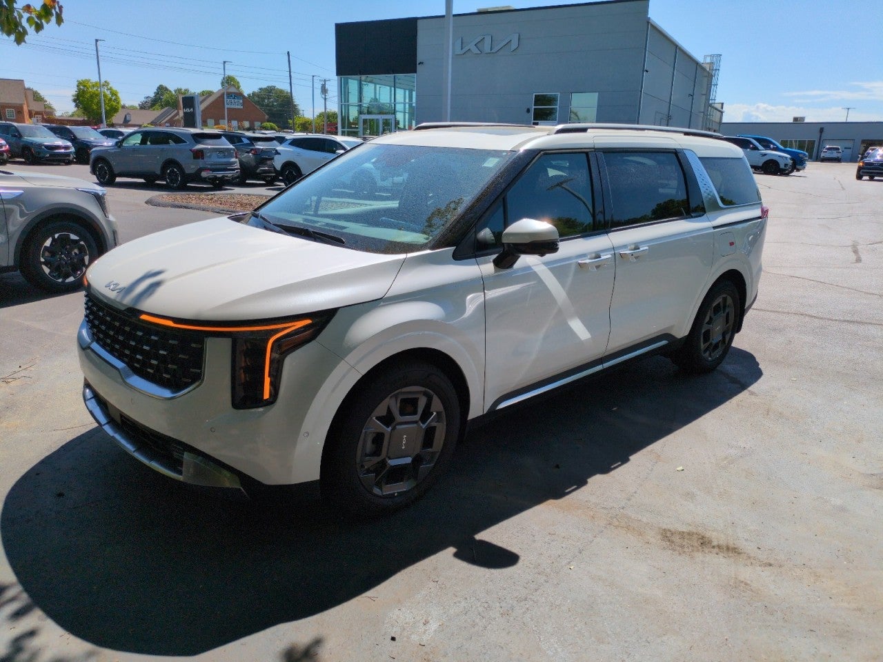 2026 Kia Carnival Hybrid SX