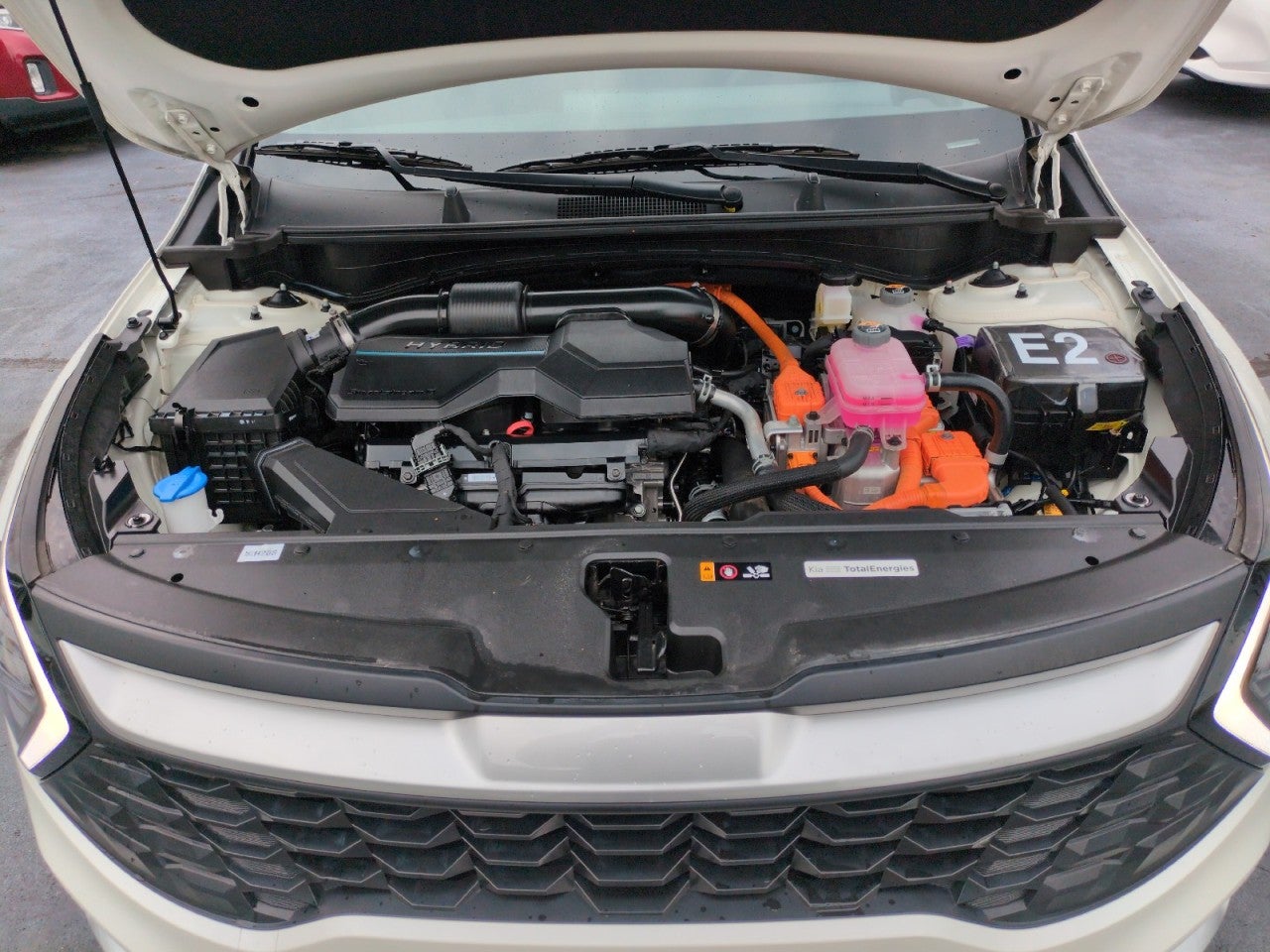 2024 Kia Sportage Hybrid LX