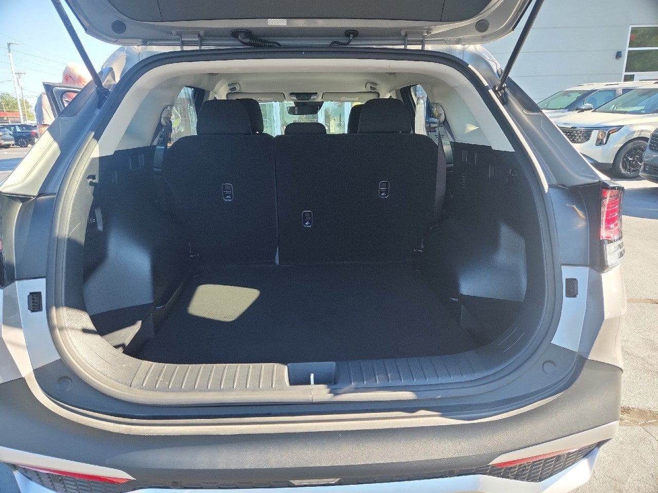 2025 Kia Sportage Hybrid LX