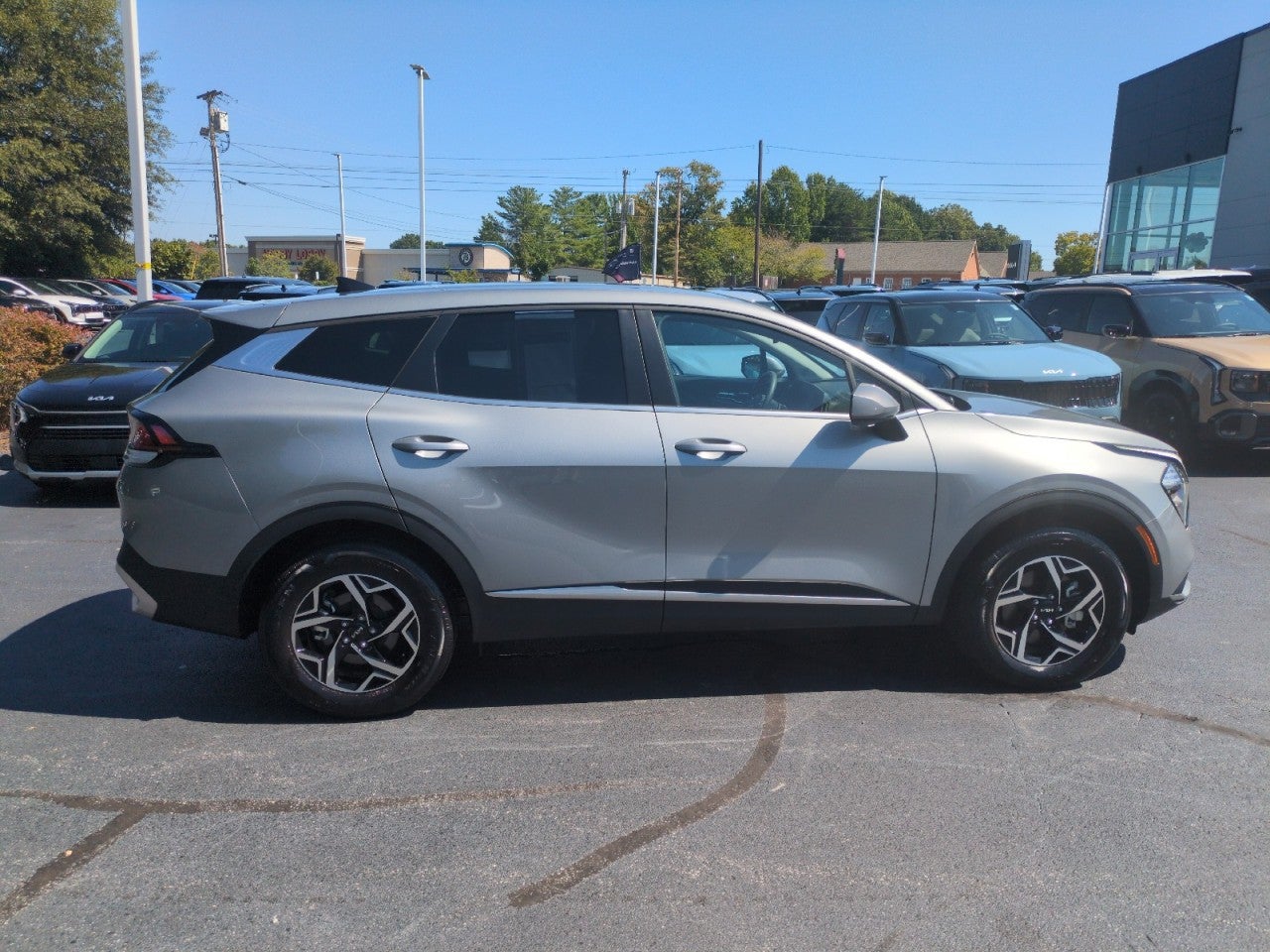 2023 Kia Sportage LX