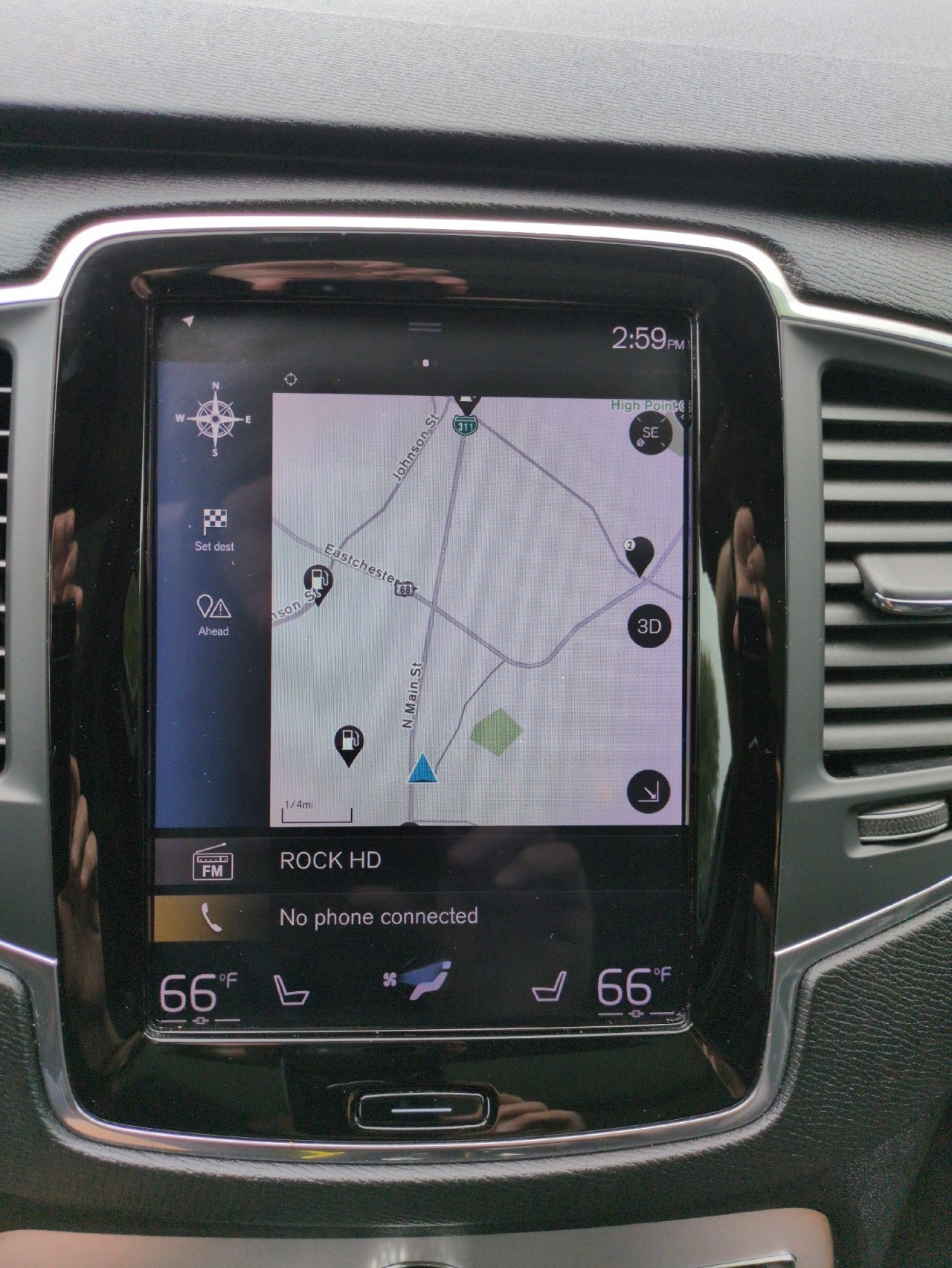 2018 Volvo XC90 Momentum