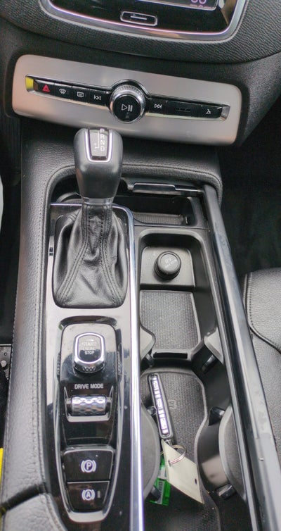 2018 Volvo XC90 Momentum