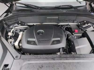 2018 Volvo XC90 Momentum