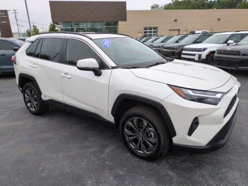 2022 Toyota RAV4 Hybrid XLE Premium