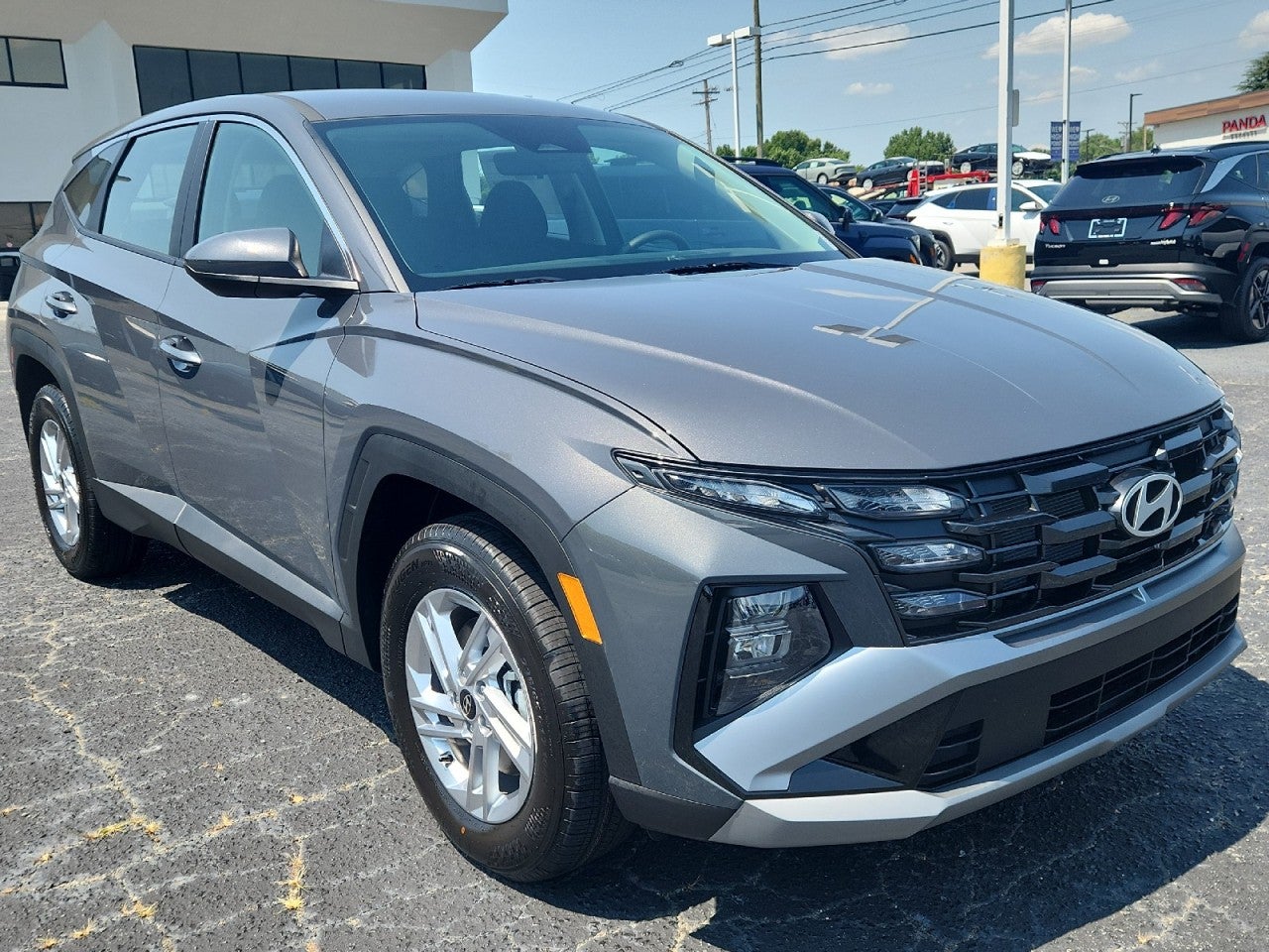 2026 Hyundai Tucson SE FWD