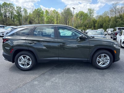 2026 Hyundai Tucson SE FWD