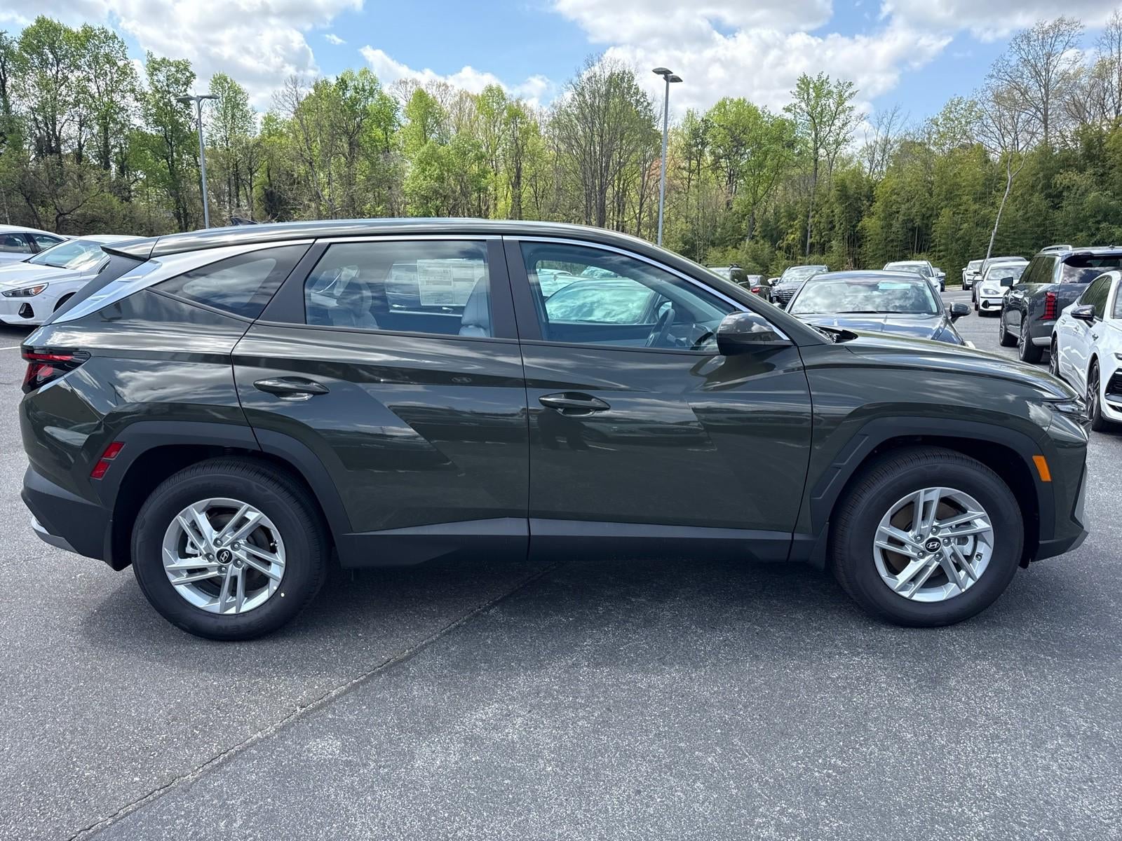 2026 Hyundai Tucson SE FWD