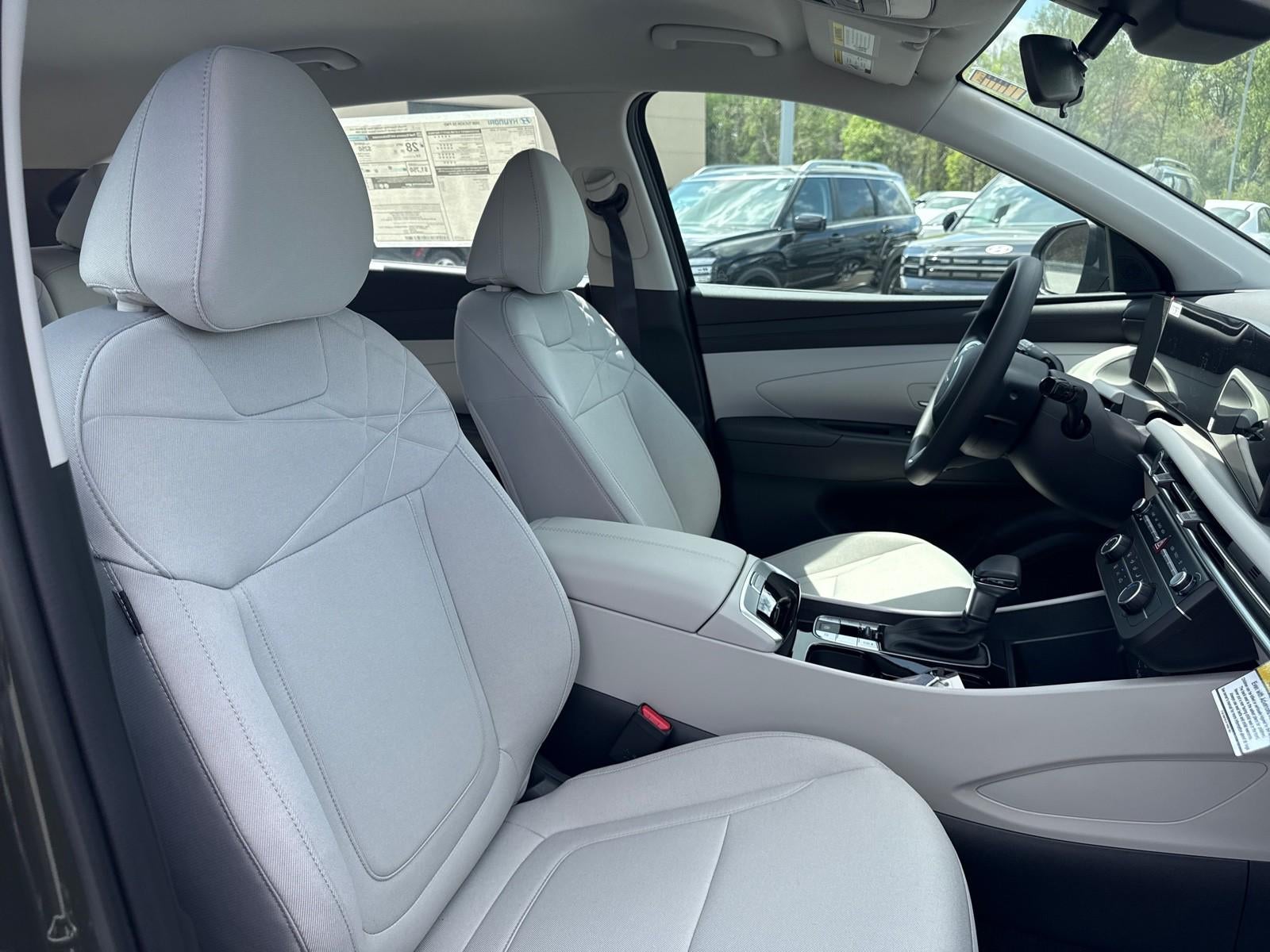 2026 Hyundai Tucson SE FWD