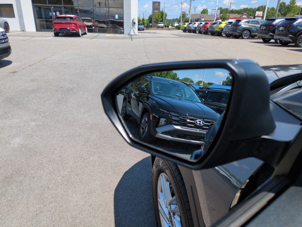 2026 Hyundai Tucson SE FWD